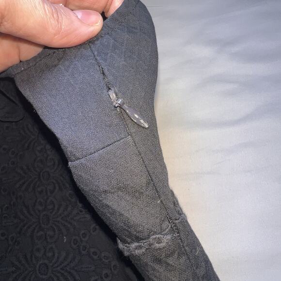 Boden Dress Sheath US Size 6R Black Sleeveless Front Lace Detail Lined Classic - Picture 11 of 14